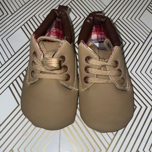 🆕 | Baby | 6-9 mo. Brown Booties |